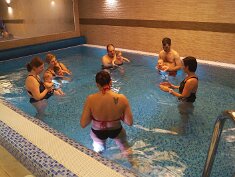 0122 Úszásoktatás