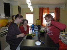 0325-BoriSzuliBeaJozsi