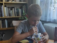 0800-Zsomi-Zsófi-nyaral